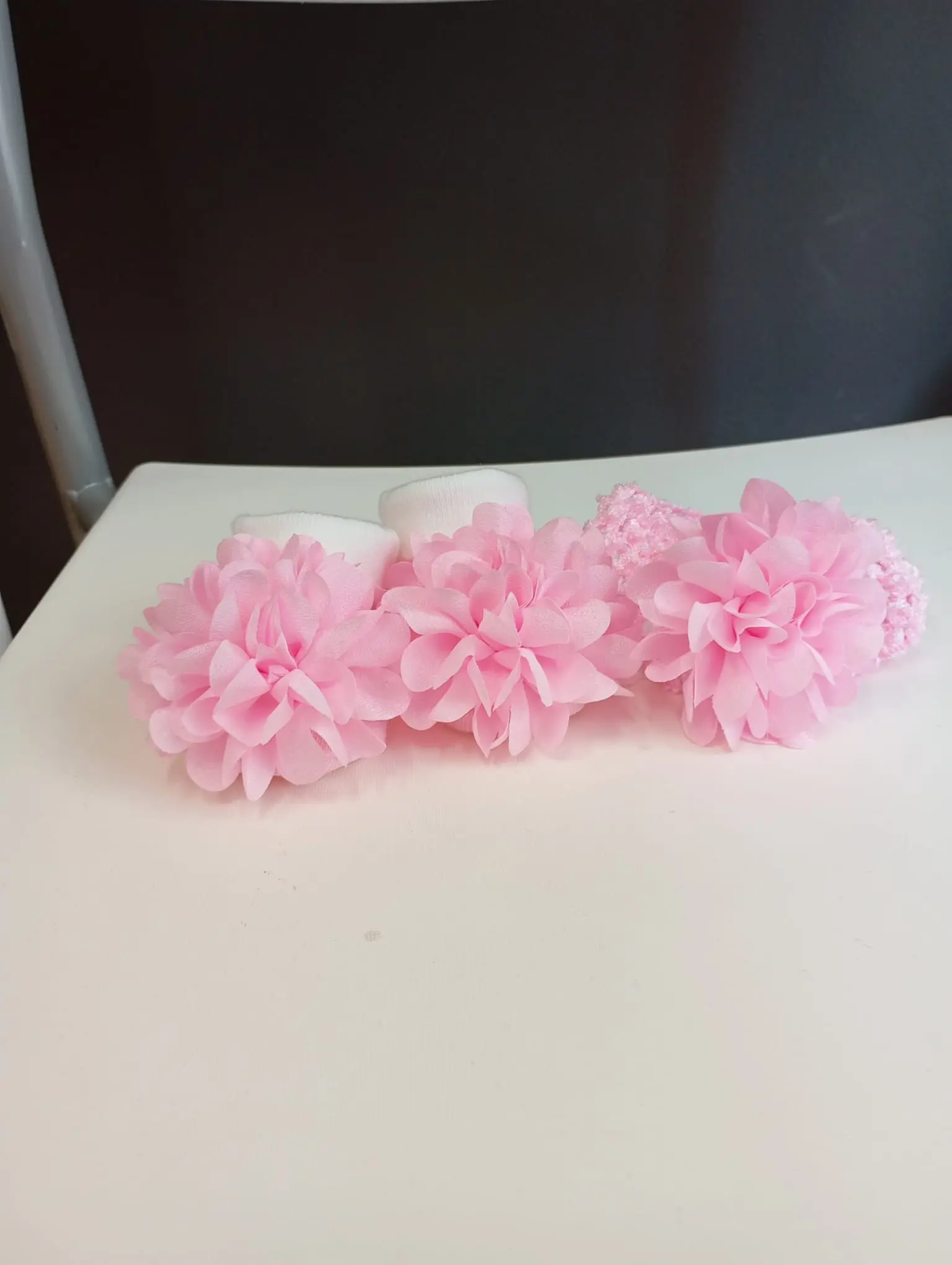conjunto patucos rosas y diadema